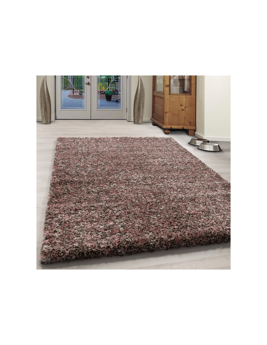 Vardagsrum shaggy matta hög kvalitet djup lugg ros kräm taupe fläckig