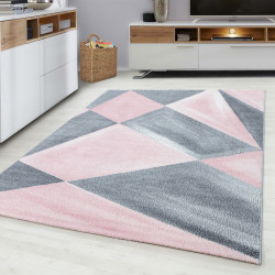 Nowoczesny, designerski dywanik do salonu różowy