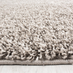 Shaggy carpet, pile height 3cm, plain beige